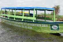 Remise de barque motorisée